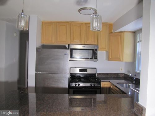 105-116 Lee Ave, TAKOMA PARK, MD, 20912-4914 | Card Image