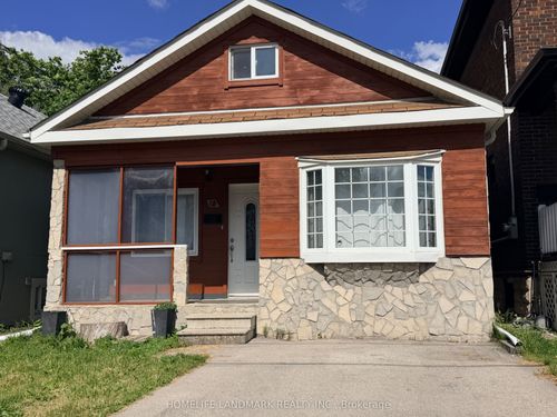 15 14th St, Etobicoke, ON, M8V3H8 | Card Image