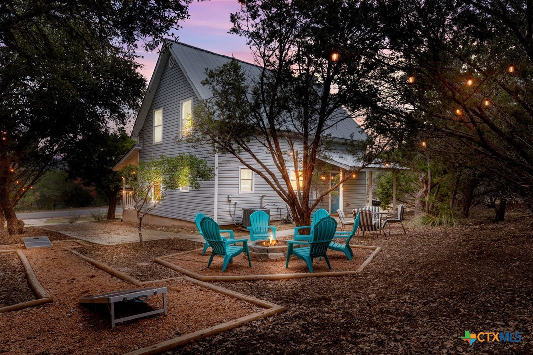 Residential in Canyon Lake