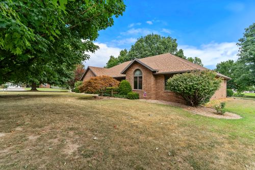 1965 W Cardinal Ln, Aurora, MO, 65605-1977 | Card Image