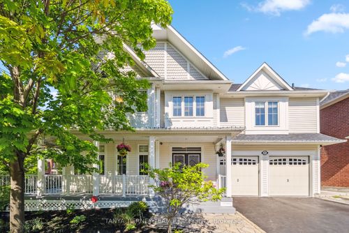 21 Rainbow Cres, Whitby, ON, L1M2N6 | Card Image