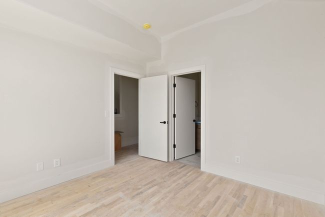 APT-13 - 1016 W Trinity Ln, House attached with 3 bedrooms, 4 bathrooms and 2 parking in Nashville TN | Image 34