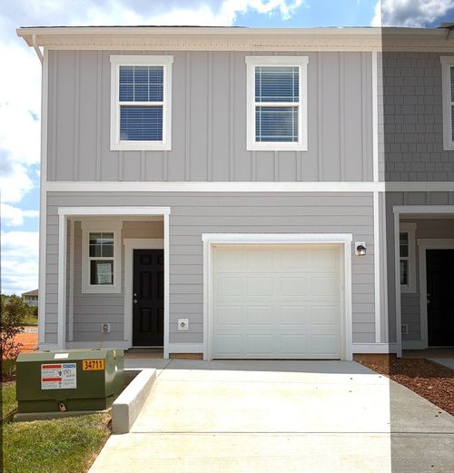 224 Darlington Dr, Dickson, TN, 37055-2570 | Card Image