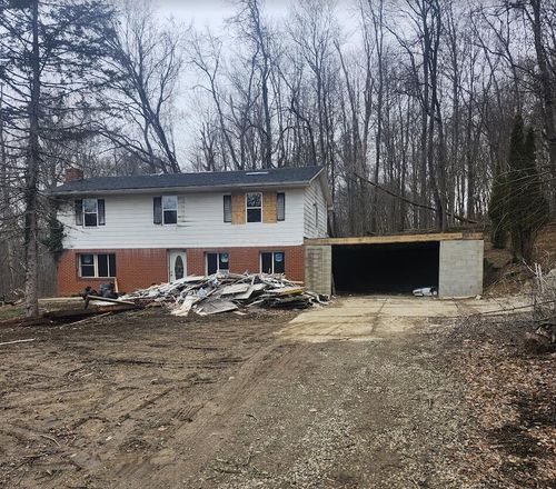 4265 Headleys Mill Rd Sw, Pataskala, OH, 43062-8683 | Card Image