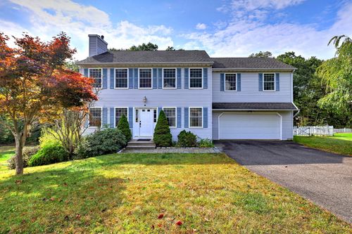 142 Applewood Ln, Naugatuck, CT, 06770-3181 | Card Image