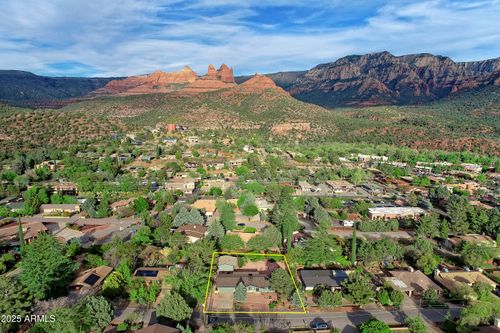 476 Smith Rd, Sedona, AZ, 86336-4142 | Card Image