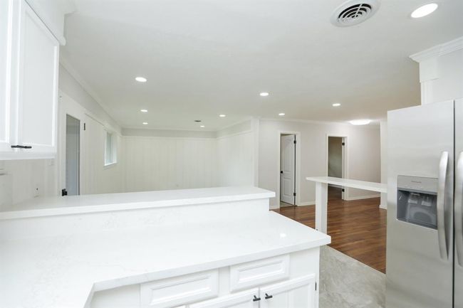 5714 Nina Lee Ln, House other with 4 bedrooms, 3 bathrooms and 1 parking in Houston TX | Image 11