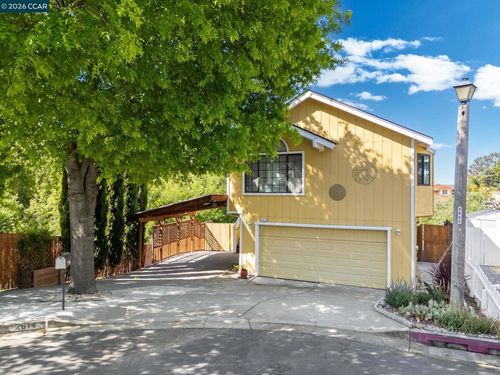 2614 Pepperwood Pl, Hayward, CA, 94541-4581 | Card Image