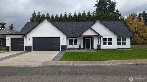 800 Cedar Dr, Everson, WA, 98247-8708 | Card Image