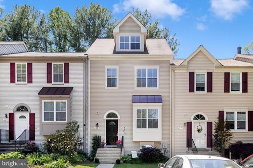 954-49 Lake Park Ct, GERMANTOWN, MD, 20874-5406 | Card Image