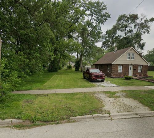 342 N Industrial Ave, Kankakee, IL, 60901-2651 | Card Image