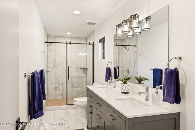 950 Hidden Valley Dr, House other with 3 bedrooms, 3 bathrooms and null parking in Glenwood Springs CO | Image 12