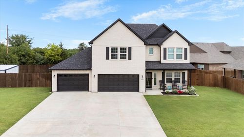 1011 Dreiling Ln, Greenville, TX, 75402-3209 | Card Image