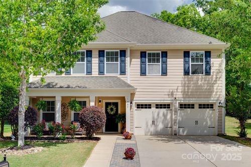 985 Angelica Ln, Tega Cay, SC, 29708-8803 | Card Image