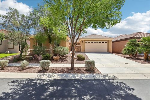 8316 Imperial Lakes St, Las Vegas, NV, 89131-4331 | Card Image