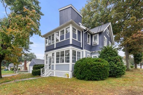 2-2 Calumet Ave, Worcester, MA, 01606-2100 | Card Image