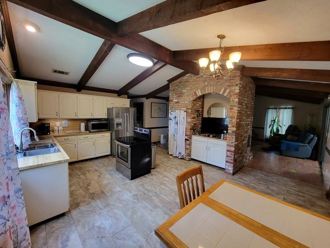Kitchen | Image 74