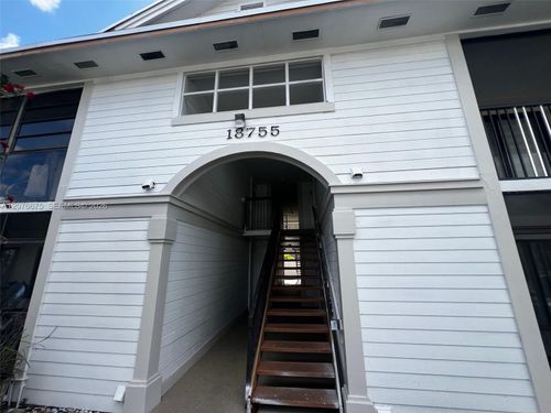 204-18755 Nw 62nd Avenue, Hialeah, FL, 33015 | Card Image