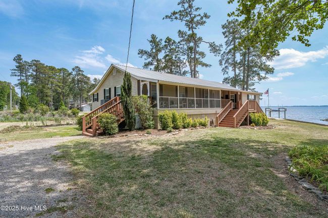 966 W Island View Rd, House other with 3 bedrooms, 2 bathrooms and null parking in Bath NC | Image 16