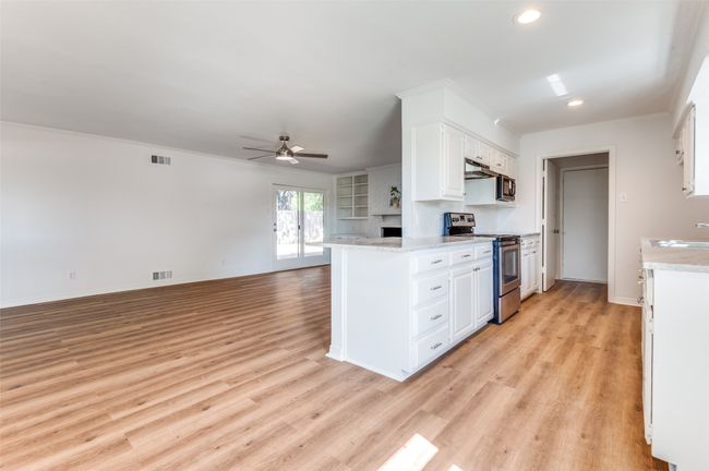 1609 Anderson St, House other with 3 bedrooms, 2 bathrooms and null parking in Irving TX | Image 13