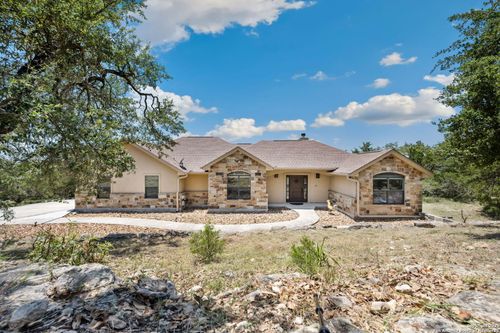632 Lasso Loop, Canyon Lake, TX, 78133-2066 | Card Image