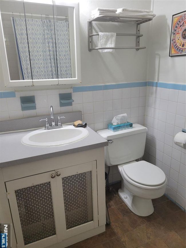 41 N Franklin Tpke, Condo with 2 bedrooms, 1 bathrooms and null parking in Ramsey NJ | Image 15