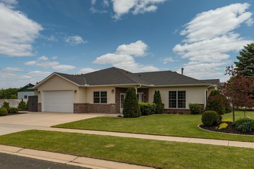 106 9th Ave Se, Kasson, MN, 55944-1729 | Card Image