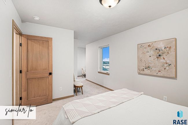 8016 E Tencate Pl, Townhouse with 3 bedrooms, 3 bathrooms and null parking in Sioux Falls SD | Image 12