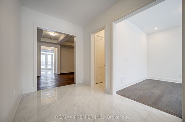 31 Bayberry Dr, House other with 4 bedrooms, 4 bathrooms and 4 parking in Tottenham ON | Image 4