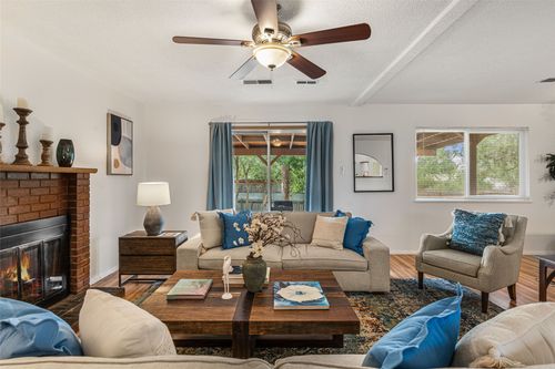 2320 Camino Carlos Rey, Santa Fe, NM, 87507-5209 | Card Image