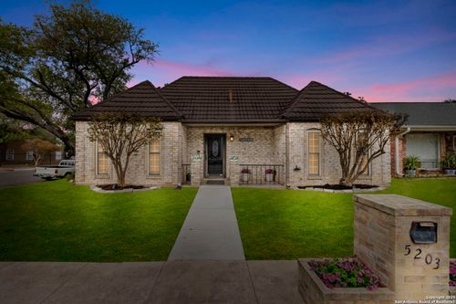 5203 Metcalf, Windcrest, TX, 78239-1933 | Card Image