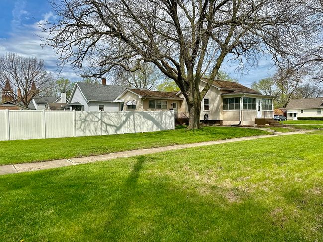823 Poplar St, House other with 3 bedrooms, 1 bathrooms and 2 parking in Ottawa IL | Image 30