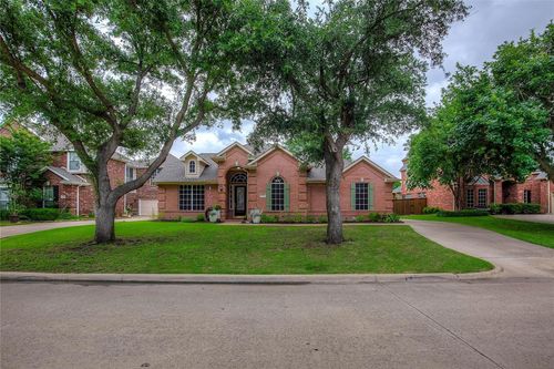 8210 Turnberry St, Rowlett, TX, 75089-9561 | Card Image