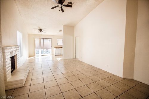 4609 Concord Village Dr, Las Vegas, NV, 89108-2142 | Card Image