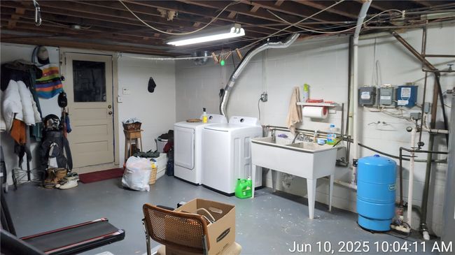 laundry area | Image 44
