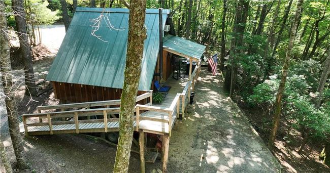 375 Carolina Rd, House other with 2 bedrooms, 2 bathrooms and null parking in Millers Creek NC | Image 23