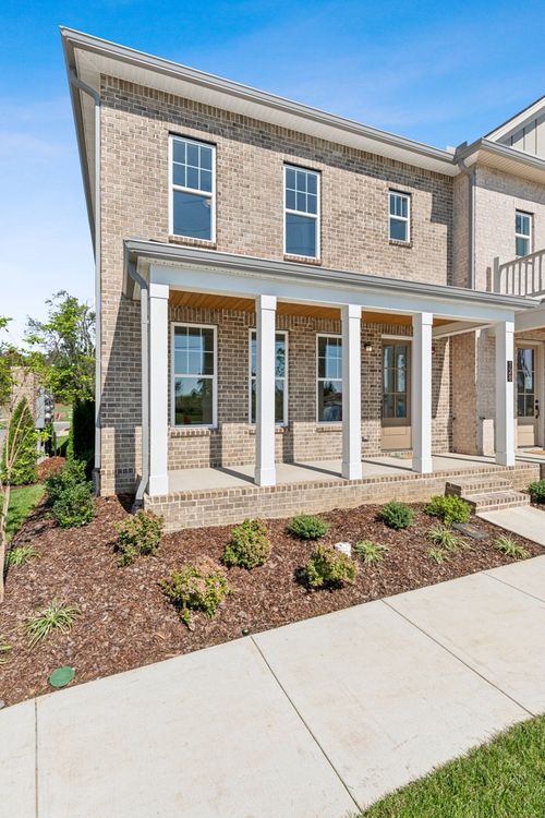 128 Nearwater Pl, Hendersonville, TN, 37075-3279 | Card Image