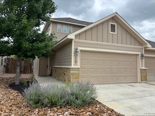 22a-737 Milestone Park, New Braunfels, TX, 78130-5184 | Card Image