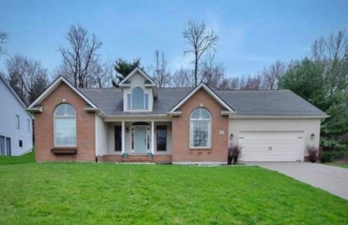 733 Alpine Cir, Heath, OH, 43056-1776 | Card Image