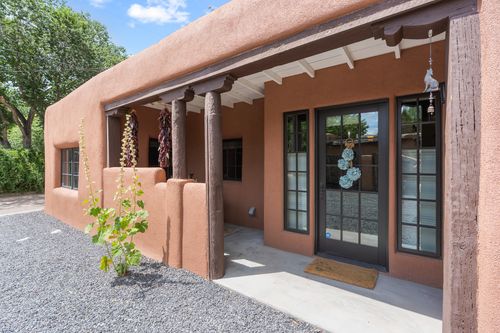113 Jimenez St, Santa Fe, NM, 87501-1446 | Card Image