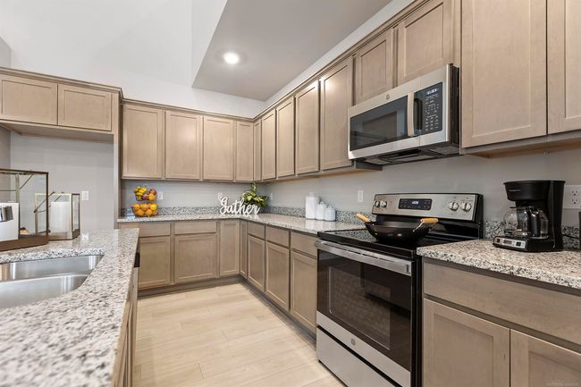 Kitchen | Image 18