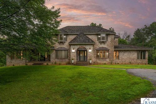 101 Pohl Rd, Mankato, MN, 56001-5012 | Card Image