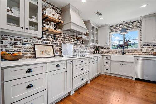 234 Whispering Trails St, Argyle, TX, 76226-4123 | Card Image