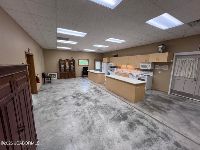 9393 Old Us Highway 54, Home with 0 bedrooms, 2 bathrooms and null parking in NEW BLOOMFIELD MO | Image 25