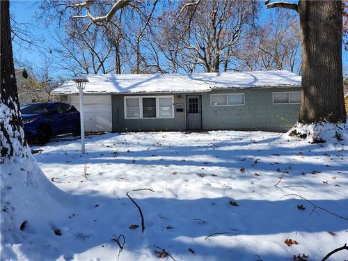 10804 Newton Ave, Kansas City, MO, 64134-2717 | Card Image