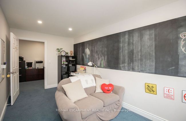 144 Wilson St E, Home with 0 bedrooms, 4 bathrooms and 24 parking in Ancaster ON | Image 25