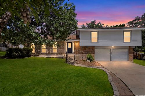 2005 Crooked Creek St, San Antonio, TX, 78232-4522 | Card Image