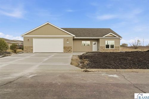 424 Nw 22nd Avenue, Waseca, MN, 56093 | Card Image
