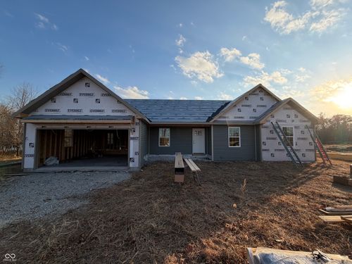 1604 S Layton Station Rd, Veedersburg, IN, 47987-8470 | Card Image