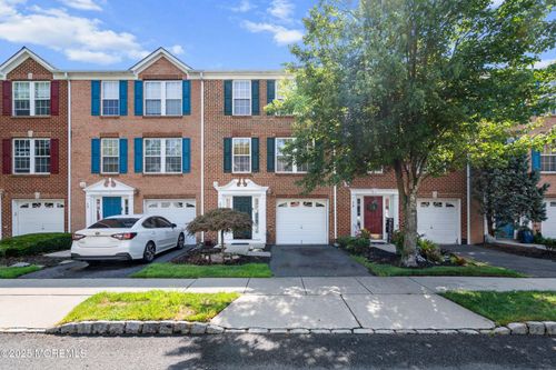 17 New Castle St, Farmingdale, NJ, 07727-4006 | Card Image